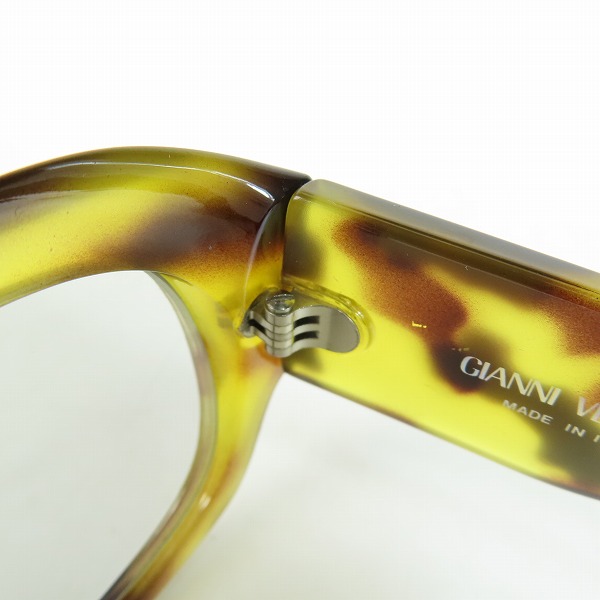 実際に弊社で買取させて頂いたGIANNI VERSACE/ジャンニヴェルサーチ サングラス MOD.375の画像 5枚目
