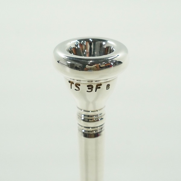 実際に弊社で買取させて頂いたWillie's/ウィリーズ TS 3F B 下神竜哉シグネチャーモデル フリューゲルホルン用 マウスピースの画像 4枚目