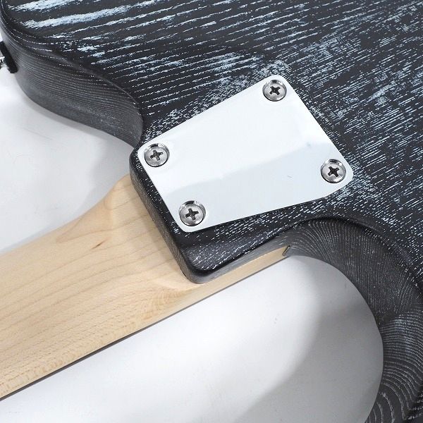 実際に弊社で買取させて頂いた★GrassRoots/グラスルーツ G-THROBBER-DX See Thru Black in White テレキャスシェイプ エレキギター ソフトケース付の画像 8枚目