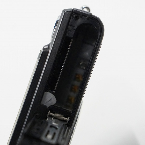 実際に弊社で買取させて頂いたCASIO/カシオ EXILIM EX-Z1050 コンパクトデジタルカメラ 簡易動作確認済みの画像 8枚目