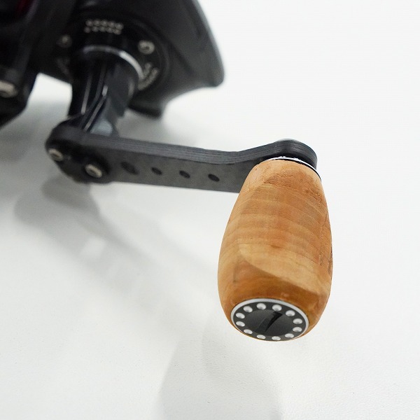 実際に弊社で買取させて頂いたAbuGarcia/アブガルシア REVO MGXTREME 2000S レボ エムジーエクストリーム スピニングリール ケース/箱付きの画像 4枚目