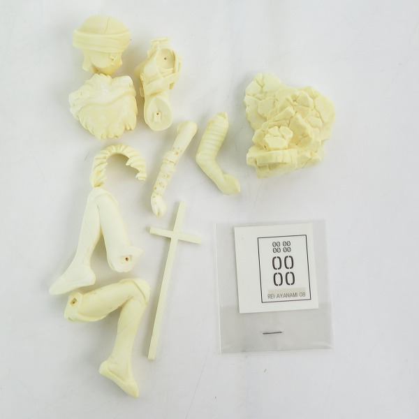 実際に弊社で買取させて頂いた【未組立】加藤模型妄想工廠 REI AYANAMI/綾波レイ TYPE08 ガレージキット/レジンキット/ガレキの画像 2枚目