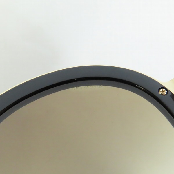 実際に弊社で買取させて頂いたPRADA/プラダ サングラス/アイウェア/SPR50T 54 23 1AB-0A7の画像 7枚目