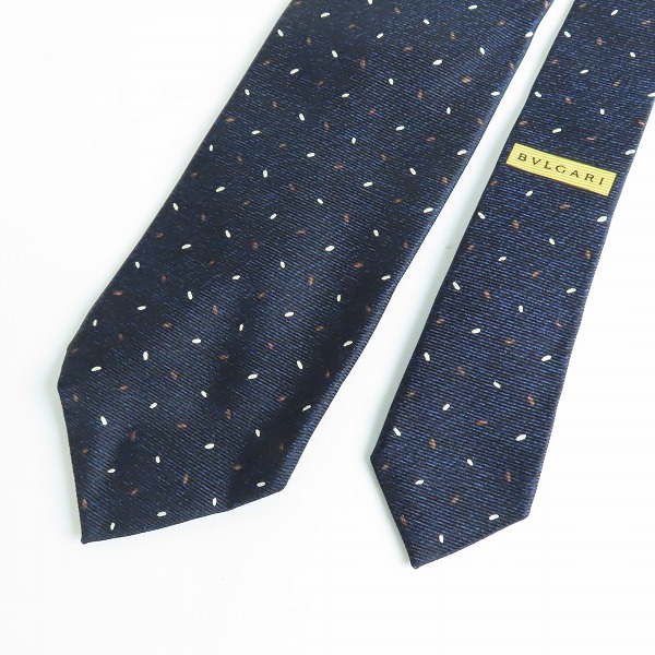 実際に弊社で買取させて頂いたBVLGARI/ブルガリ davide pizzigoni  総柄 ネクタイ の画像 1枚目