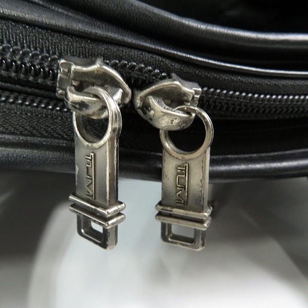 実際に弊社で買取させて頂いたTUMI/トゥミ レザー 2WAY ブリーフケース/ビジネスバッグ 96021D4の画像 7枚目