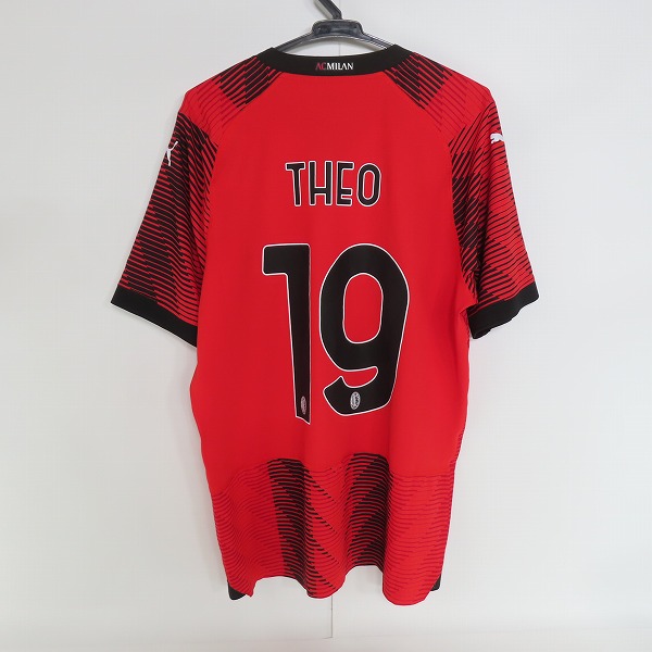 実際に弊社で買取させて頂いたPUMA/プーマ ACミラン ホーム 半袖レプリカユニフォーム #19 THEO Lの画像 1枚目