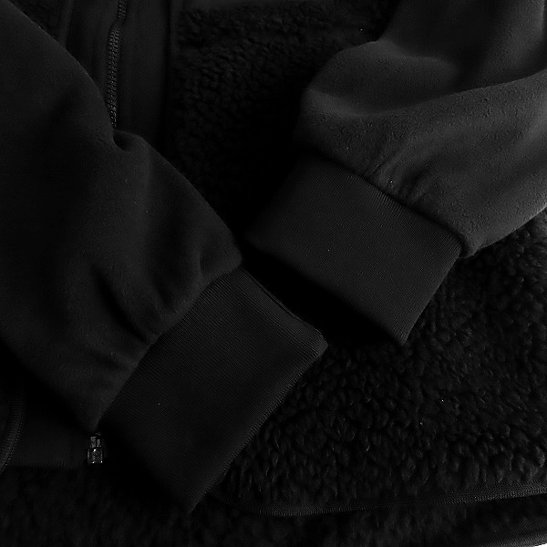 実際に弊社で買取させて頂いたUNIQLO×White Mountaineering/ユニクロ×ホワイトマウンテニアリング フリースオーバーサイズジャケット ブラック Lの画像 6枚目