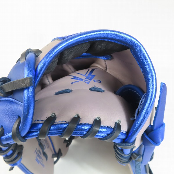 実際に弊社で買取させて頂いたローリングス HYPER Tech Color SYNC/ハイパーテック オールラウンド用 軟式 野球グローブ グレー/ロイヤル GR4HTCN55Wの画像 5枚目