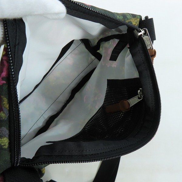 実際に弊社で買取させて頂いたGREGORY/グレゴリー 花柄/カモフラ ショルダーバッグ/ボディバッグの画像 4枚目