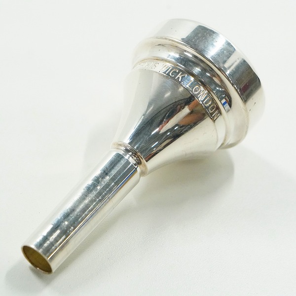 実際に弊社で買取させて頂いたDENIS WICK/デニスウィック 1 チューバ用 マウスピース