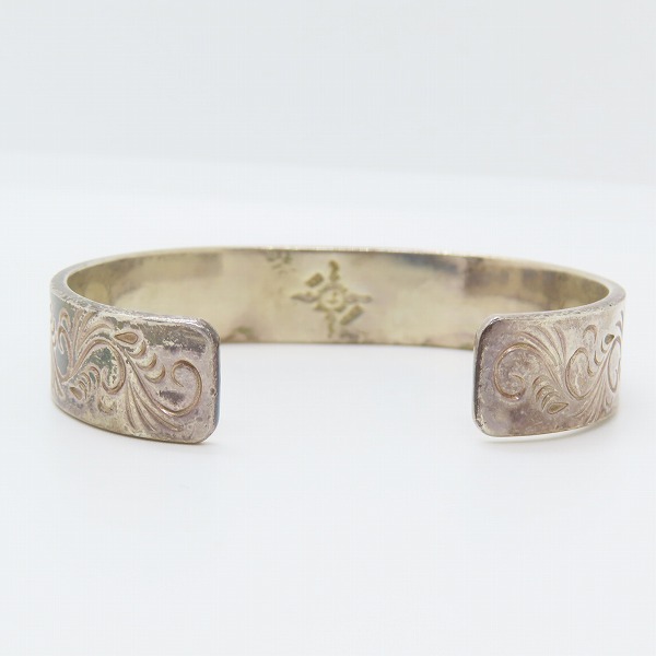 実際に弊社で買取させて頂いた【ワランティ付き】FIRST ARROW'S/ファーストアローズ 唐草彫りバングル BR-026の画像 3枚目