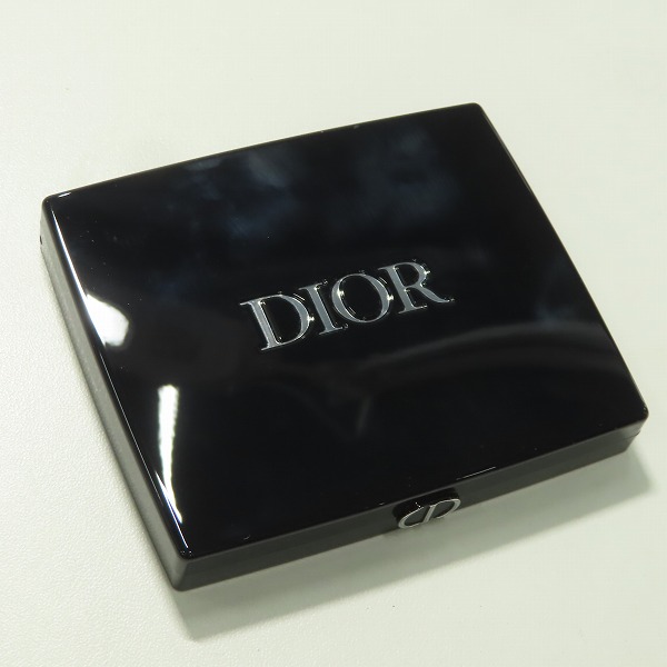 実際に弊社で買取させて頂いたDIOR/ディオール ショウ サンク クルール 933 パステル グロウ アイシャドウ の画像 3枚目