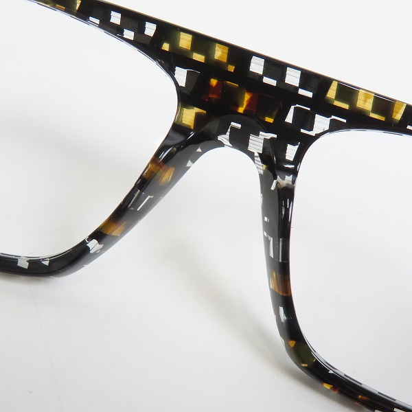 実際に弊社で買取させて頂いたalain mikli/アラン ミクリ 眼鏡フレーム/アイウェア A03013 B0G2の画像 4枚目