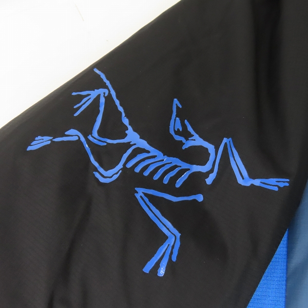 実際に弊社で買取させて頂いた【未使用】ARC'TERYX×BEAMS/アークテリクス×ビームス ATOM LT HOODY X000006576/Lの画像 7枚目