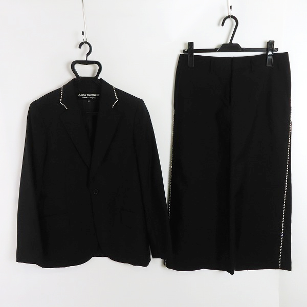 実際に弊社で買取させて頂いたCOMME des GARCONS JUNYA WATANABE/コムデギャルソン ジャケット スカート セットアップ ラインストーン JJ10004M/JS10004M/M