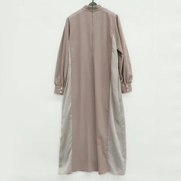 実際に弊社で買取させて頂いたHARE/ハレ 長袖ワンピース HAL07067AK/Fの画像 1枚目