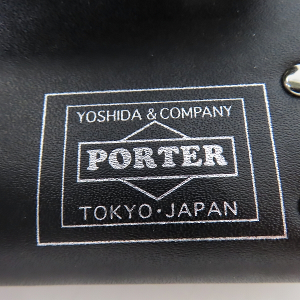 実際に弊社で買取させて頂いたPORTER/ポーター レザーパスケース スタッズ ボールチェーン付きの画像 4枚目