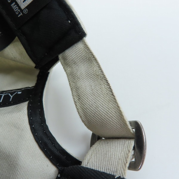 実際に弊社で買取させて頂いたSAINT LAURENT×NEW ERA/サンローラン×ニューエラ YSL MONOGRAM CAP ロゴキャップ 687687YCL36の画像 7枚目