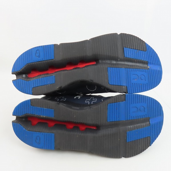 実際に弊社で買取させて頂いたON×atmos/オン×アトモス Cloudnova ローカットスニーカー 26.98719 /US8.5の画像 2枚目