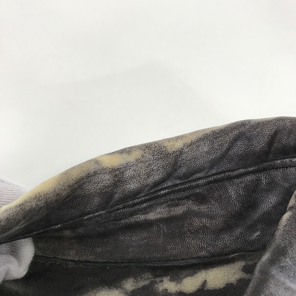 実際に弊社で買取させて頂いたISAMUKATAYAMA BACKLASH/バックラッシュ シープレザー 製品絞り染めシャツ 1124-02 Mの画像 4枚目