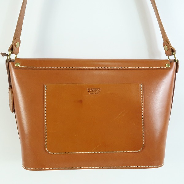 実際に弊社で買取させて頂いたHERZ/ヘルツ レザー ショルダーバッグ ブラウンの画像 1枚目