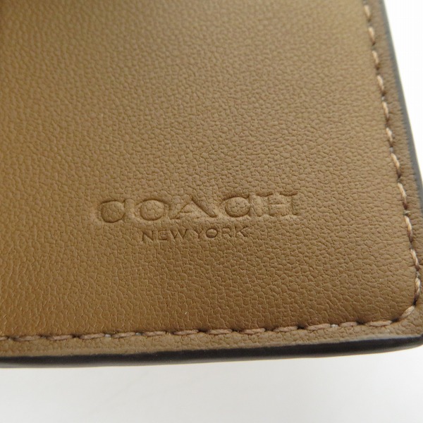 実際に弊社で買取させて頂いたCOACH/コーチ ウィズ マルチ フローラル プリント 5連 リング キーケース IMCAH/チョークマルチの画像 5枚目