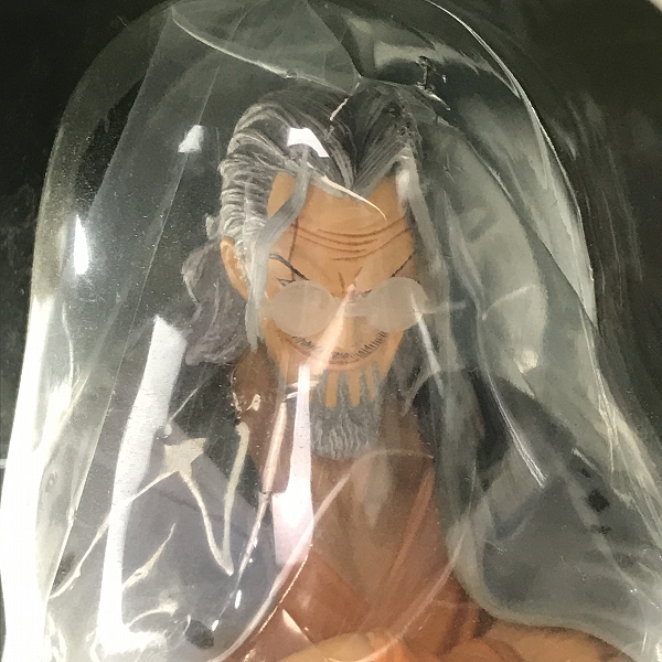 実際に弊社で買取させて頂いた【未開封】BANPRESTO/バンプレスト ワンピース 一番くじ 新時代の幕開け D賞 シルバーズ・レイリーフィギュア	の画像 4枚目