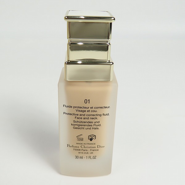 実際に弊社で買取させて頂いたDior/ディオール プレステージ ホワイト ル プロテクター UV ミネラル BB 01 日焼け止め/化粧下地 30mlの画像 2枚目