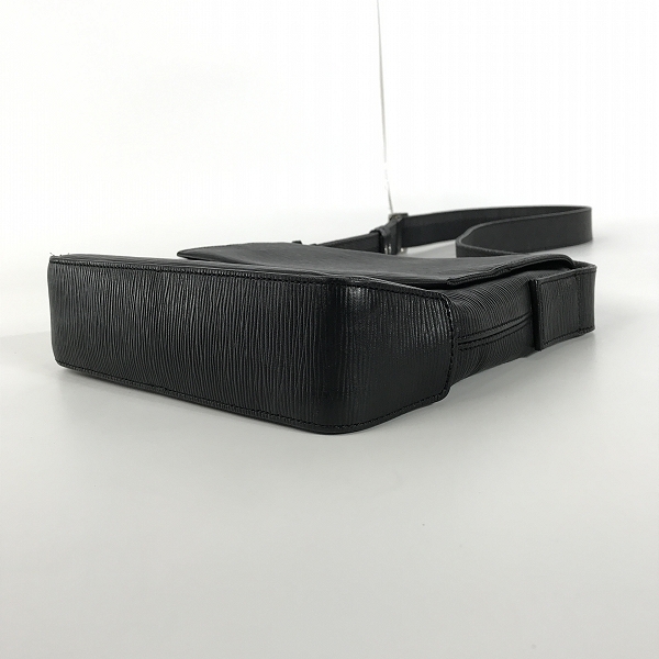 実際に弊社で買取させて頂いたaniary/アニアリ レザーショルダーバッグ　GLNB0007461の画像 2枚目