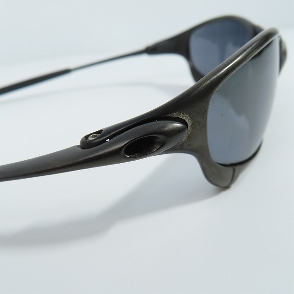 実際に弊社で買取させて頂いたOAKLEY/オークリー JULIET CARBON/ジュリエット X-METAL/エックス-メタル サングラス/アイウェアの画像 5枚目