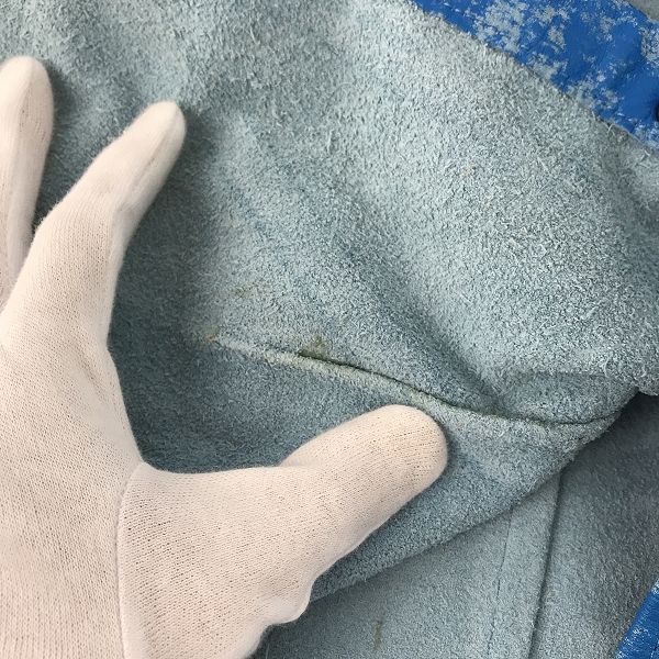 実際に弊社で買取させて頂いたISAMUKATAYAMA BACKLASH/バックラッシュ パキスタンカーフ ムラ染め レザー シャツ 1807-01 Mの画像 4枚目