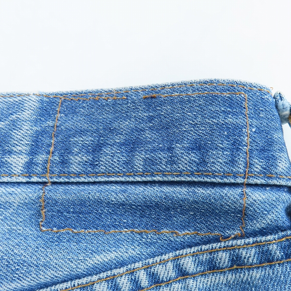 実際に弊社で買取させて頂いたLEVI'S/リーバイス USA 78年製 刻印8 TALONジップ スモールe デニムパンツ 505-0217 /W32L29の画像 2枚目