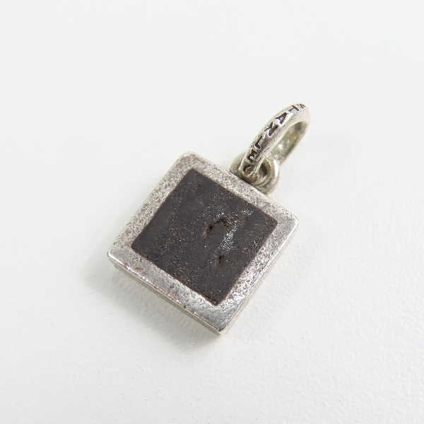 実際に弊社で買取させて頂いたSTANLEY GUESS/スタンリーゲス ウッドスクエア ペンダント