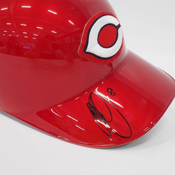 実際に弊社で買取させて頂いた★【美品】Carp Guitar 2nd Red 広島カープ ヘルメットギター アンプ内蔵エレキギター ソフトケース付の画像 7枚目