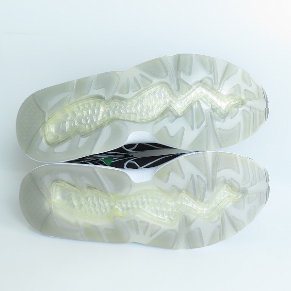 実際に弊社で買取させて頂いた【未使用】Puma/プーマ Trinomic R698 x ICNY Black-White メンズシューズ 358561-01/27.5の画像 2枚目