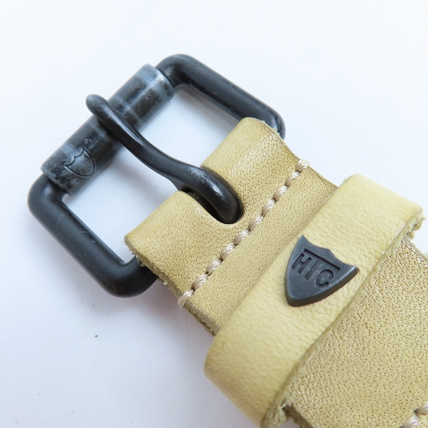 実際に弊社で買取させて頂いたHTC/エイチティーシー 4連スタッズ ベルトの画像 3枚目