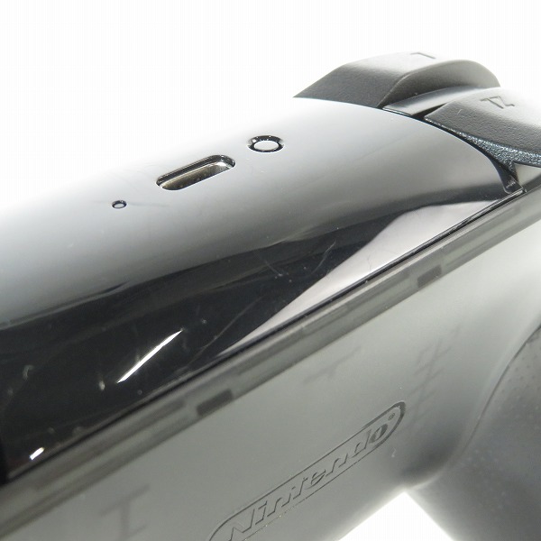 実際に弊社で買取させて頂いたNintendo/任天堂 Switch Pro コントローラー/プロコン HAC-A-FSSKA【簡易動作確認済】の画像 8枚目