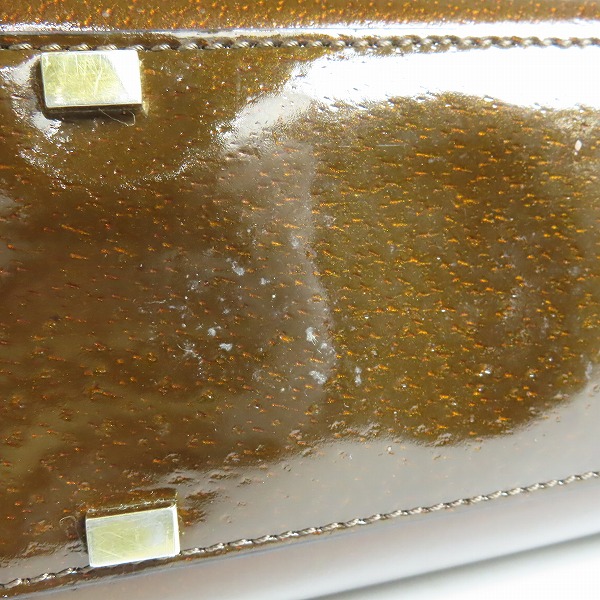 実際に弊社で買取させて頂いたCELINE/セリーヌ ガンチーニ  エナメル ハンド バッグ の画像 7枚目
