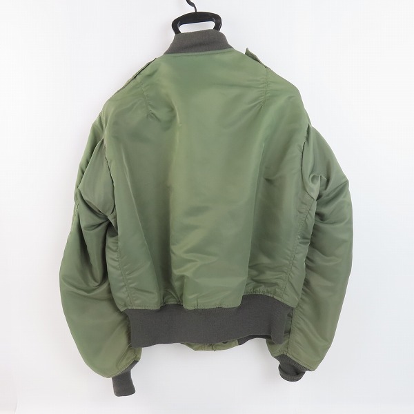 実際に弊社で買取させて頂いたBuzz Rickson's/バズリクソンズ L-2B フライトJKT/M13467/Mの画像 1枚目