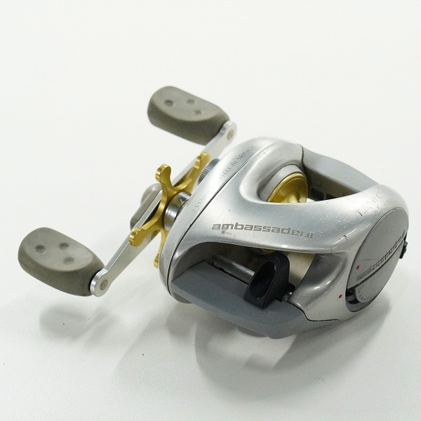 実際に弊社で買取させて頂いたAbuGarcia/アブガルシア Ambassador T3000C フリッピングスイッチ付き アンバサダー 右ハンドル ベイトリール