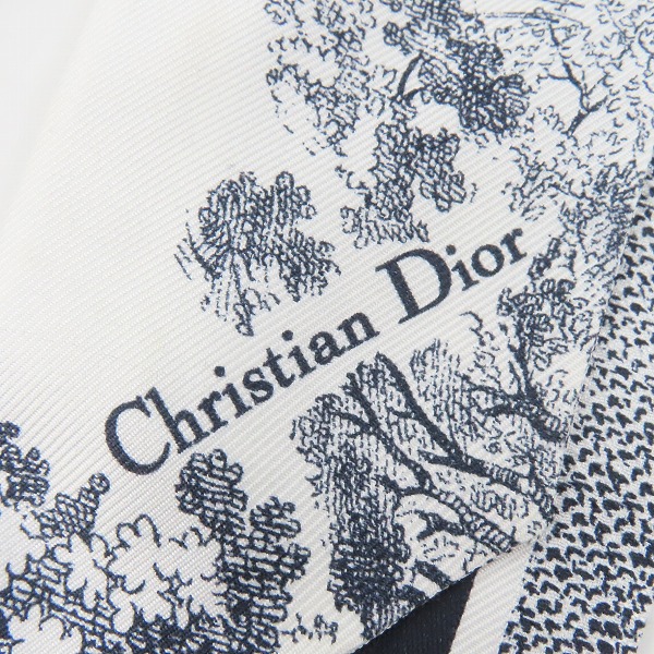 実際に弊社で買取させて頂いたChristian Dior/クリスチャン ディオール シルク スカーフ ミッツァ 15JOU106I602の画像 1枚目