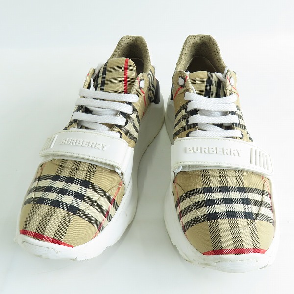 実際に弊社で買取させて頂いたBURBERRY/バーバリー ノバチェック チェック スニーカー/45