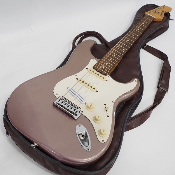 実際に弊社で買取させて頂いた★Fernandes/フェルナンデス ストラトキャスターType エレキギター ソフトケース付 