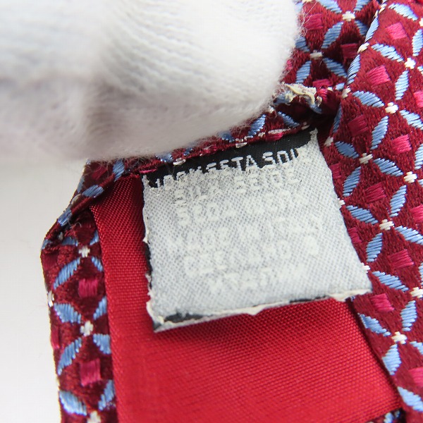 実際に弊社で買取させて頂いたHugo Boss/ヒューゴボス 総柄ネクタイ シルクの画像 2枚目