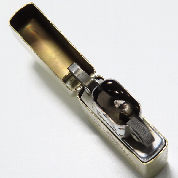 実際に弊社で買取させて頂いたZIPPO/ジッポー HARLEY DAVIDSON/ハーレーダビッドソン ロゴ ゴールド 08年製の画像 4枚目