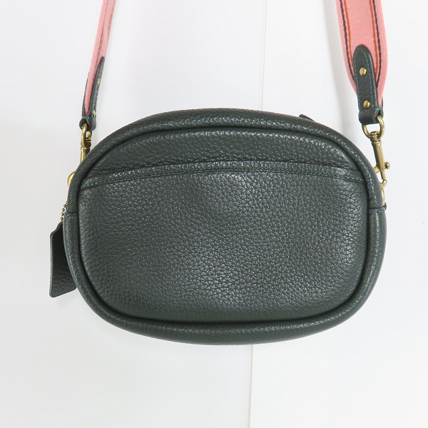 実際に弊社で買取させて頂いたCOACH/コーチ  カメラバッグ ターンロック レザー D2177-C4813の画像 1枚目