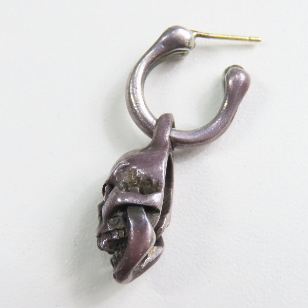 実際に弊社で買取させて頂いたLEATHERS AND TREASURES/レザーズアンドトレジャーズ Skull earring スカルイヤリング ピアス w/ストーンの画像 1枚目