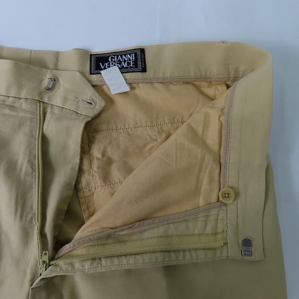 実際に弊社で買取させて頂いたVERSACE/ヴェルサーチ スーツ ジャケット/パンツ/セットアップ/イエローベージュ系/54の画像 3枚目