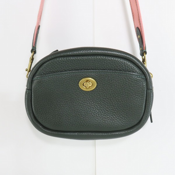 実際に弊社で買取させて頂いたCOACH/コーチ  カメラバッグ ターンロック レザー D2177-C4813
