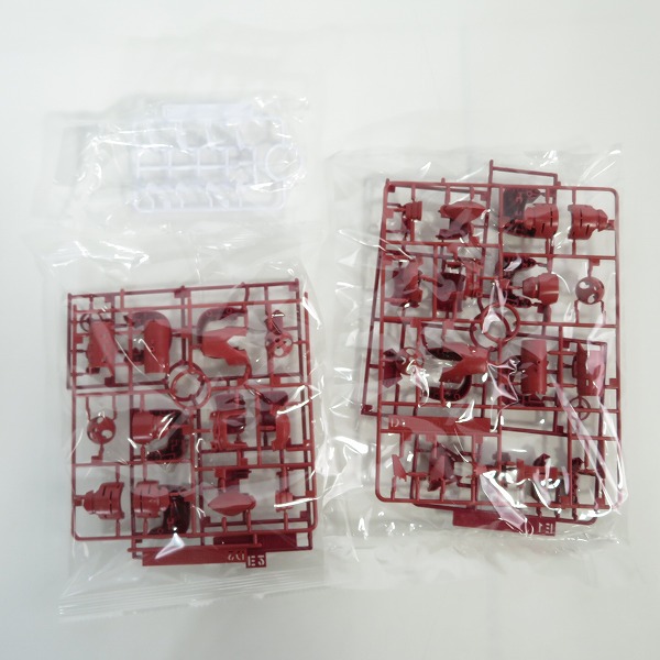 実際に弊社で買取させて頂いた【未組立】BANDAI/バンダイ 機動戦士ガンダム RG 1/144 MSM-07S シャア専用ズゴック/ガンプラの画像 3枚目